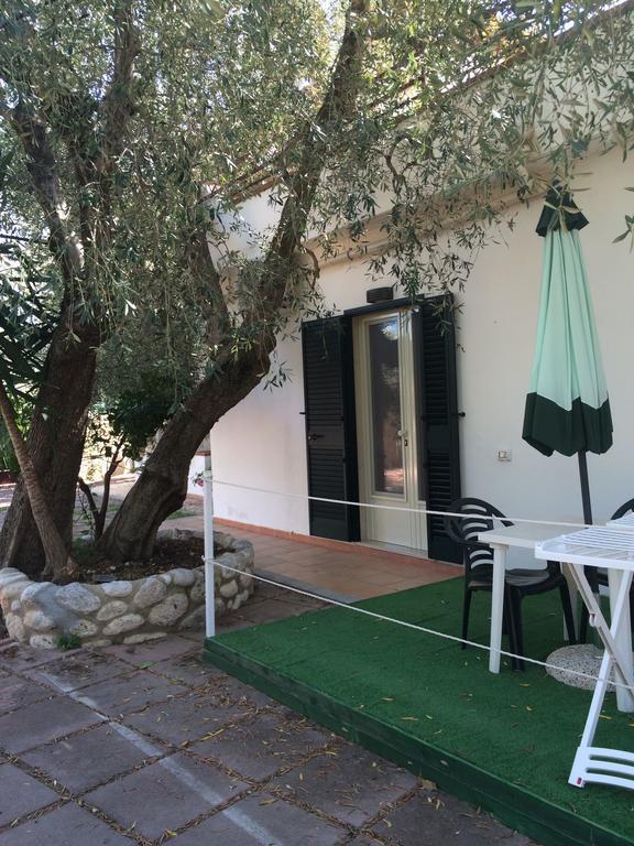 Apollo Villa Mattinata Buitenkant foto